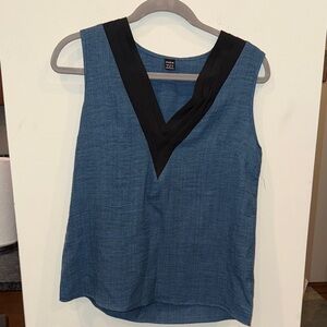 SHEIN blue Sleeveless Blouse with Black V-Neck size small new